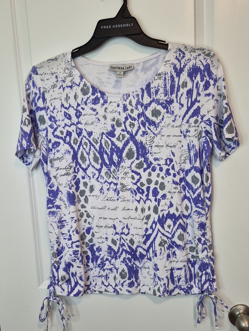 Southern Lady Purple & Gray Printed Drawstring Short Sleeve Top Size S